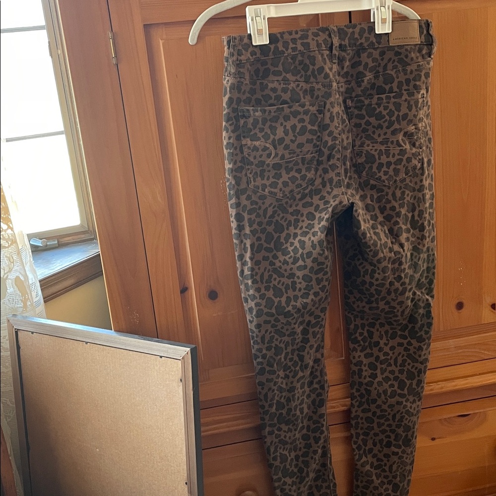 American Eagle Outfitters Cheetah Skinny Jeans 🦅🐆 - Picture 7 of 17